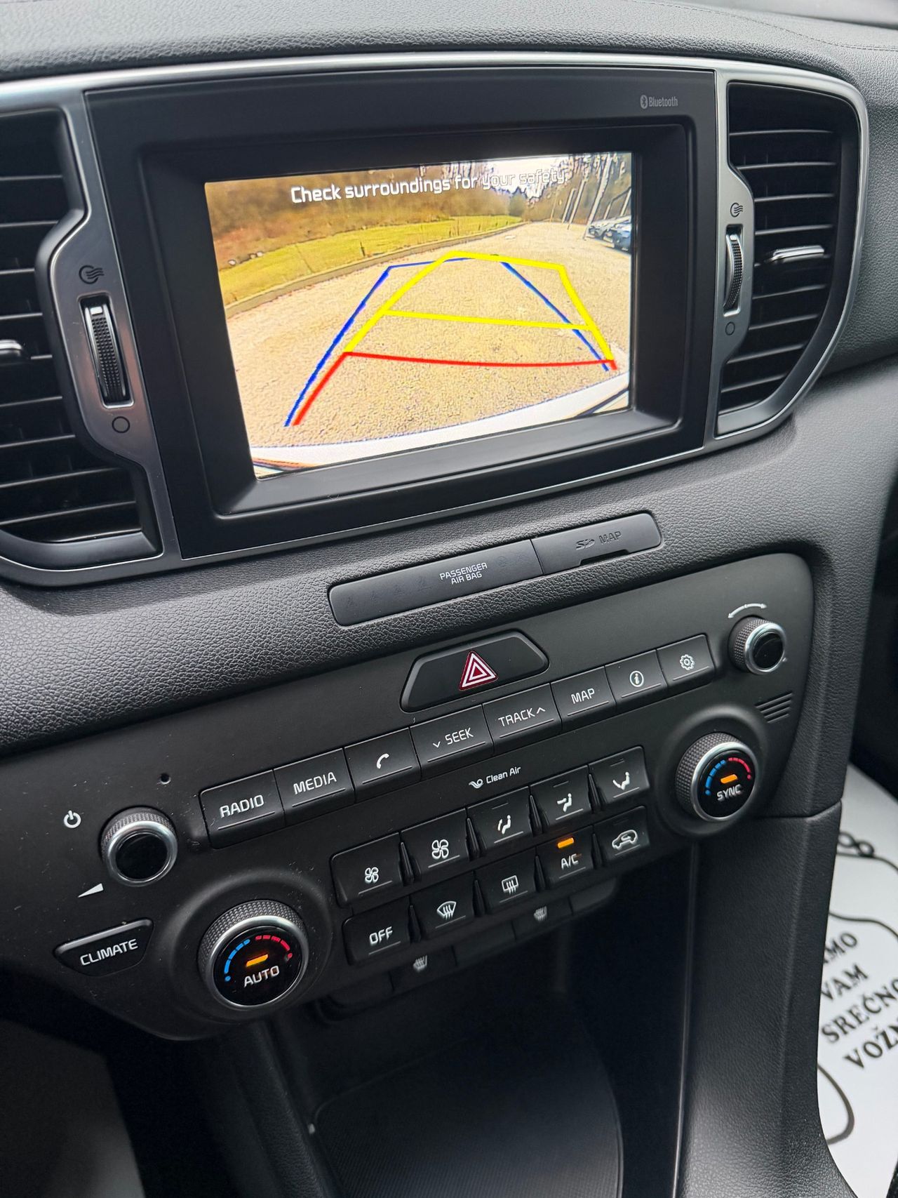 Zunanja slika - KIA Sportage - 1.7 CRDi 116HP SLOVENSKA NAVI KAMERA PDC ALU17 - 18