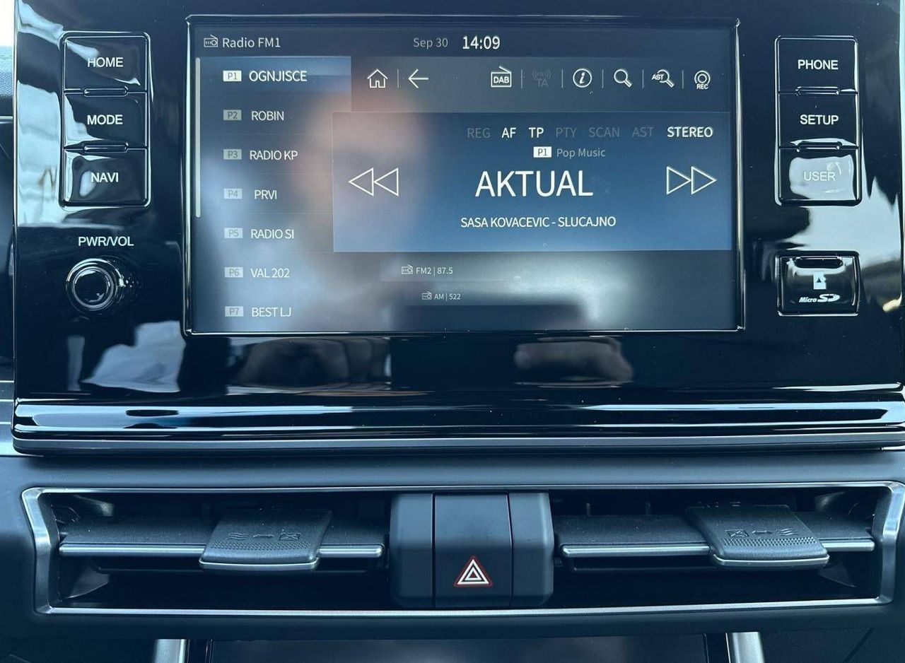 Zunanja slika - SsangYong Torres - 1.5 T-GDI Premium 4WD AT - 13