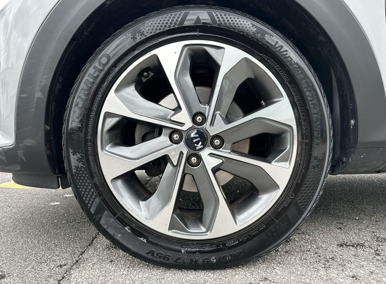 Zunanja slika - KIA Stonic - 1.6 CRDI EX Edition 6M T - 8