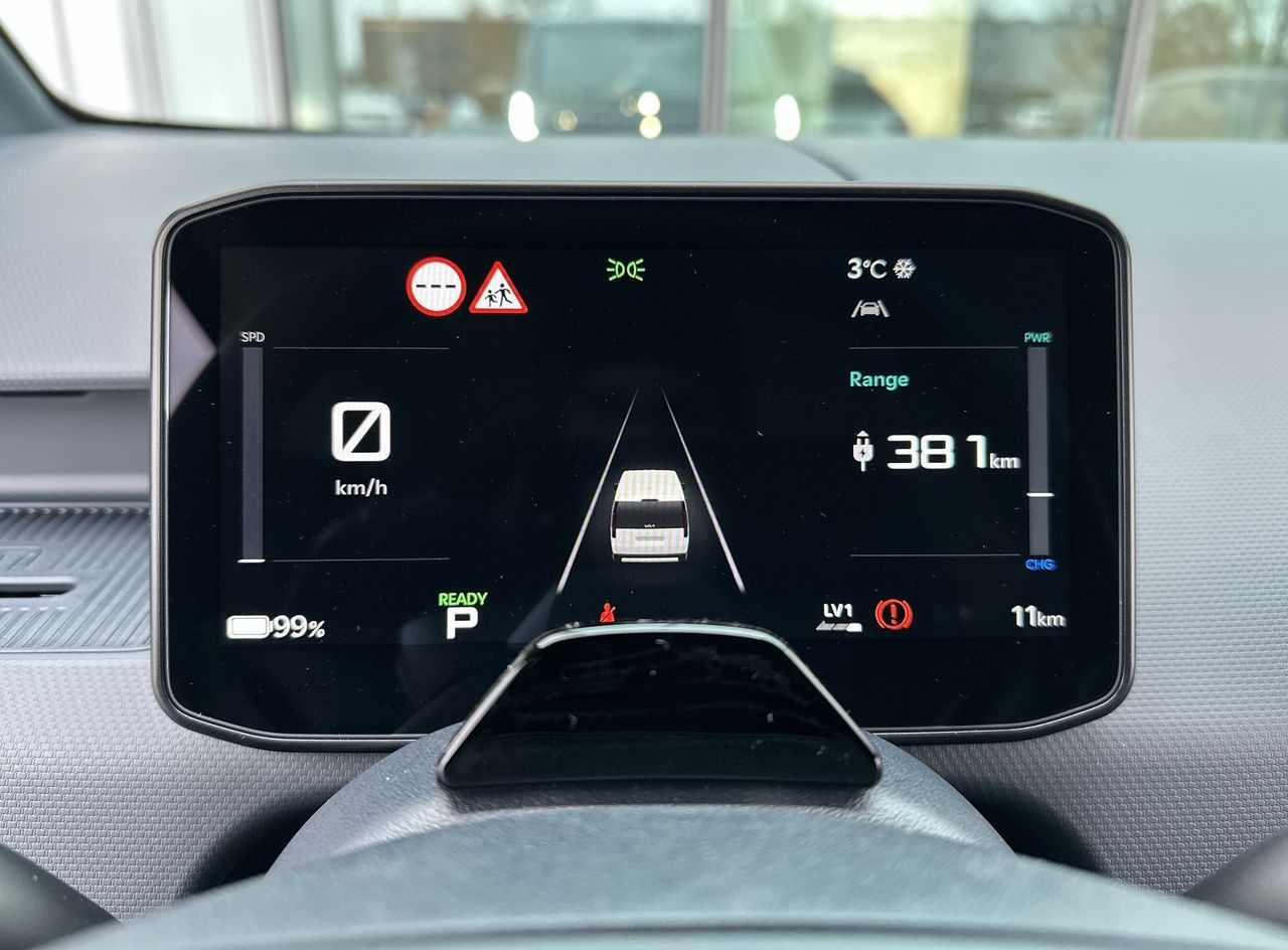 Zunanja slika - KIA PV5 - 71.2 kWh baterija 120 kW 163 KS  Quantum - 12