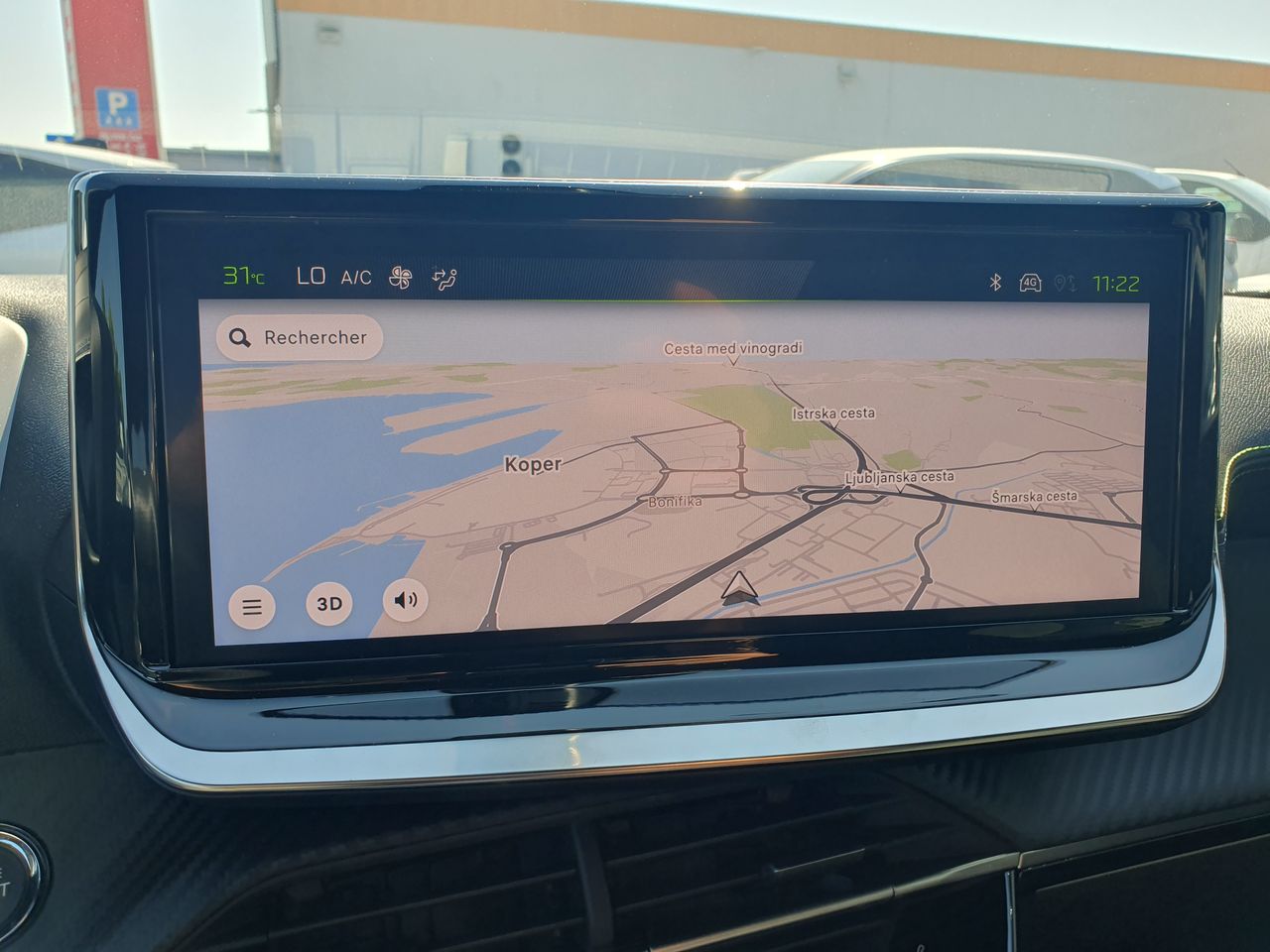 Zunanja slika - Peugeot 2008 - GT HIBRID 145 e-DCT6 - 8