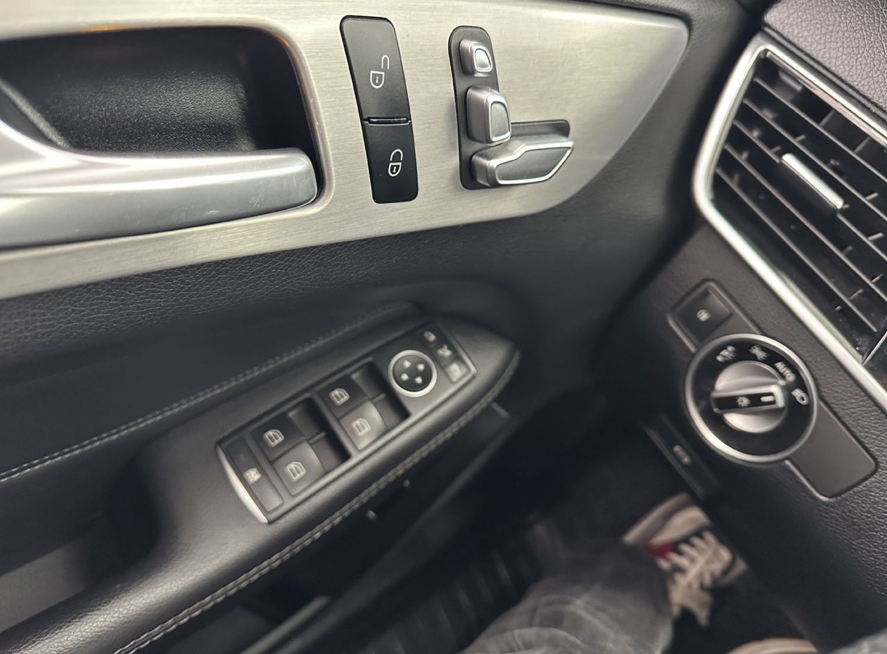 Zunanja slika - Mercedes-Benz GLE-Razred - GLE 250 d 4MATIC.KAMERA.MAVI.XENON.USNJE.KLJUKA - 9