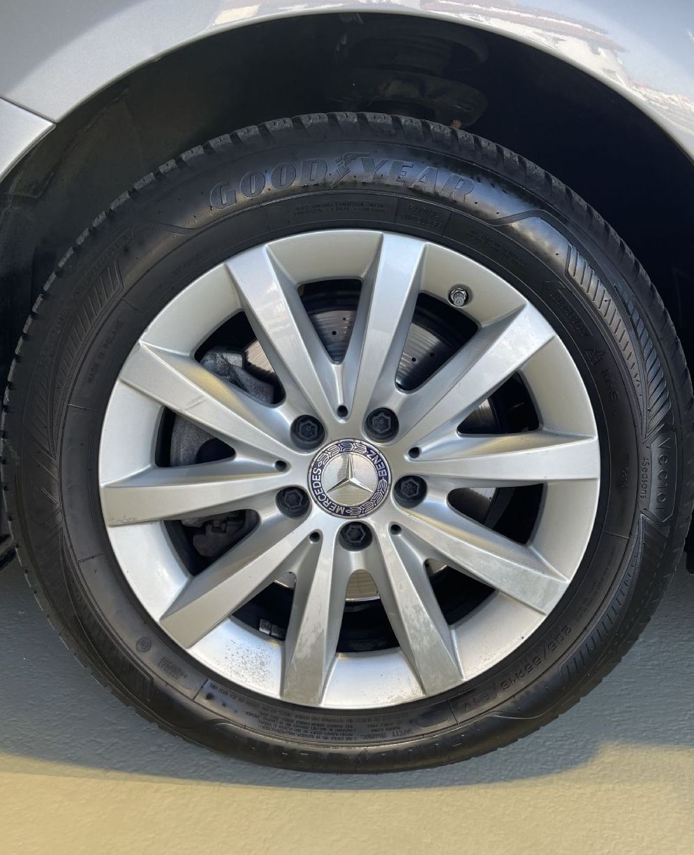 Zunanja slika - Mercedes-Benz B-Razred - B200CDI-NAVIGACIJA-TEMPOMAT-MULTIFUNKCIJA-KAMERA - 7