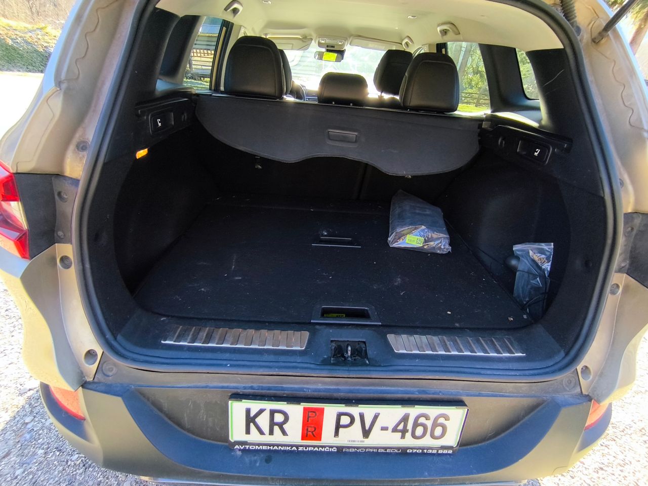 Notranja slika - Renault Kadjar - dCi 110 Energy Bose Edition EDC - 21