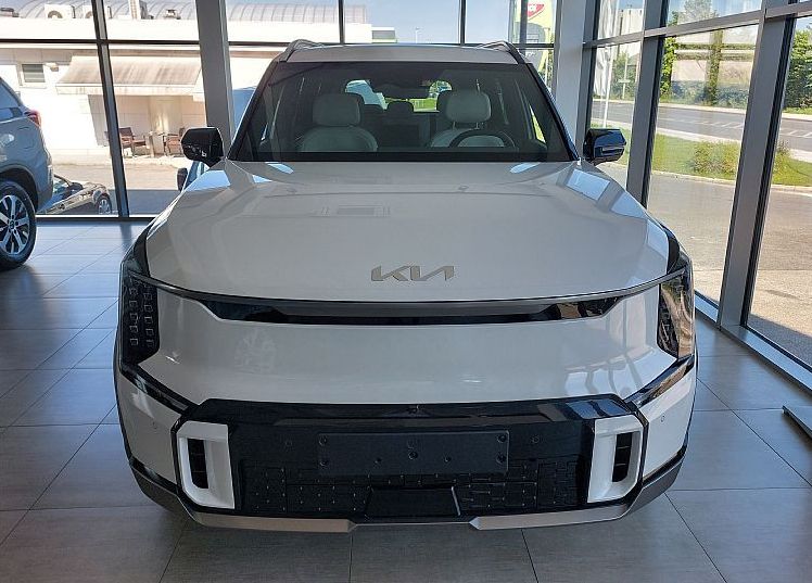 Zunanja slika - KIA EV9 - 99.8 kWh GT-Line Launch 141.5 kW  192KM - 2