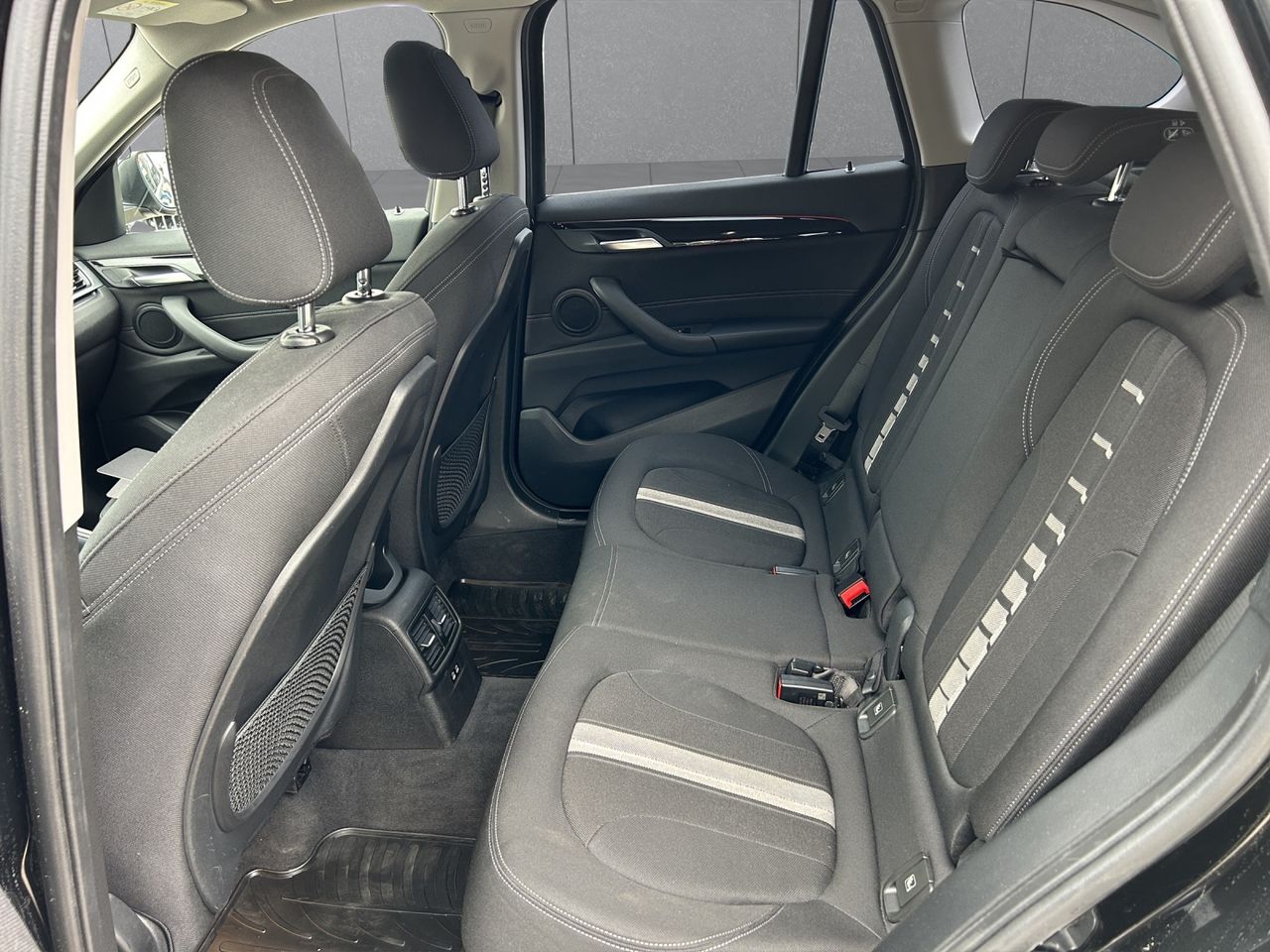Zunanja slika - BMW X1 - XDRIVE 18/D AUT. - 7