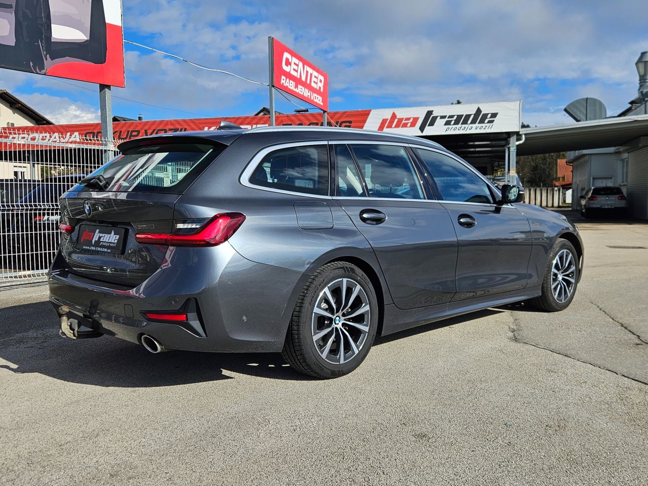 Zunanja slika - BMW Serija 3 - 320d Touring Avt. - 5