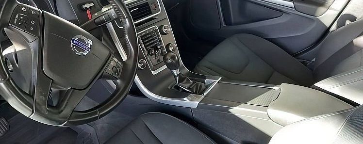 Zunanja slika - Volvo S60 - D3 Momentum MODIFICIRAN 198220 KM 180...JERMEN - 11