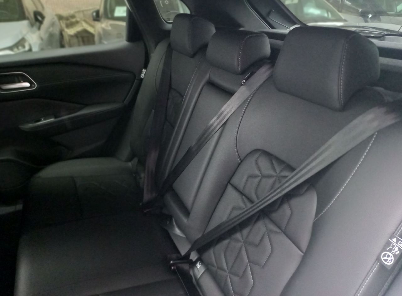 Zunanja slika - Nissan Qashqai - 1.3 DIG-T MHEV Tekna X-Tronic - 8