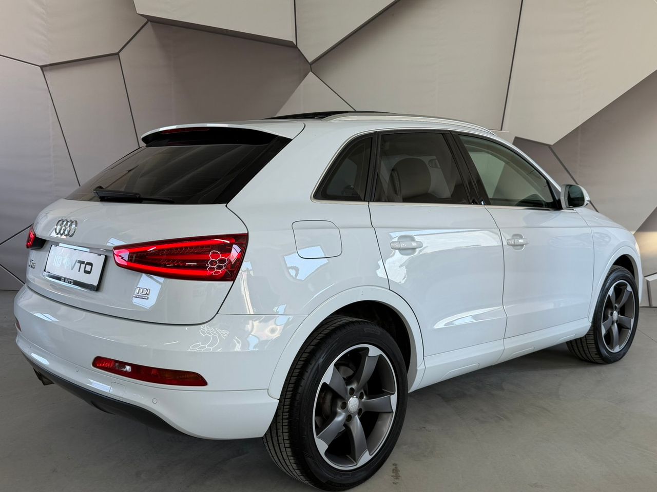 Zunanja slika - Audi Q3 - 2,0 TDI - 5