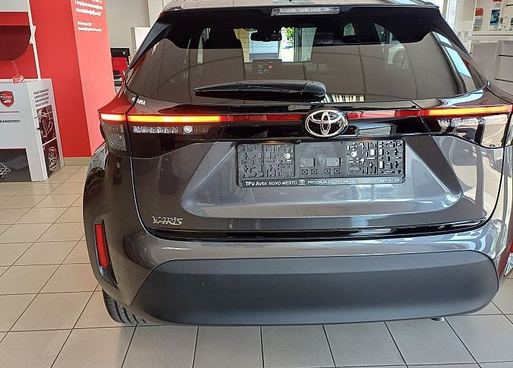 Zunanja slika - Toyota Yaris Cross - 1.5 VVT-i hibrid Sport - 3