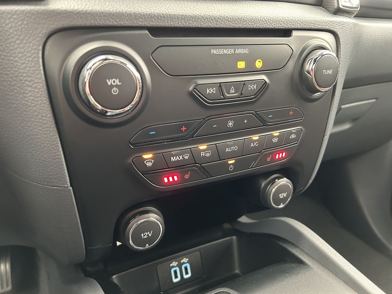Zunanja slika - Ford Ranger - 3,2 TDCi Limited dvojna kabina - 11