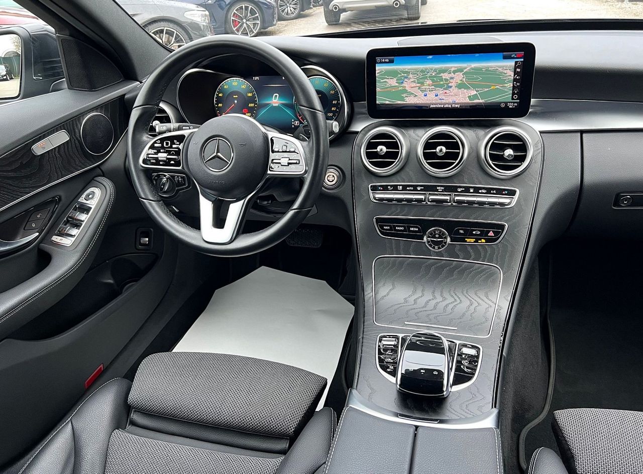 Zunanja slika - Mercedes-Benz C-Razred - C 300 EQ 4MATIC Le84.000km LED ACC WEBASTO ALU19 - 16