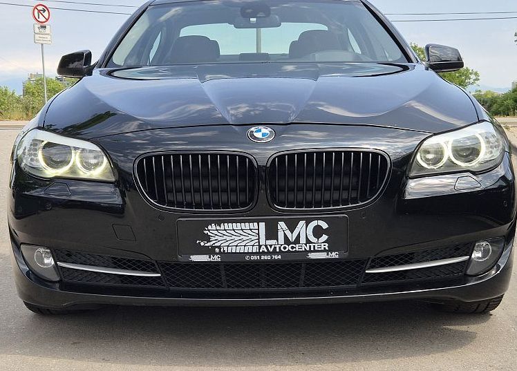 Zunanja slika - BMW Serija 5 - : 530i AUT. SPORT 272ks °HUD °USNJE °ALU 18 - 4