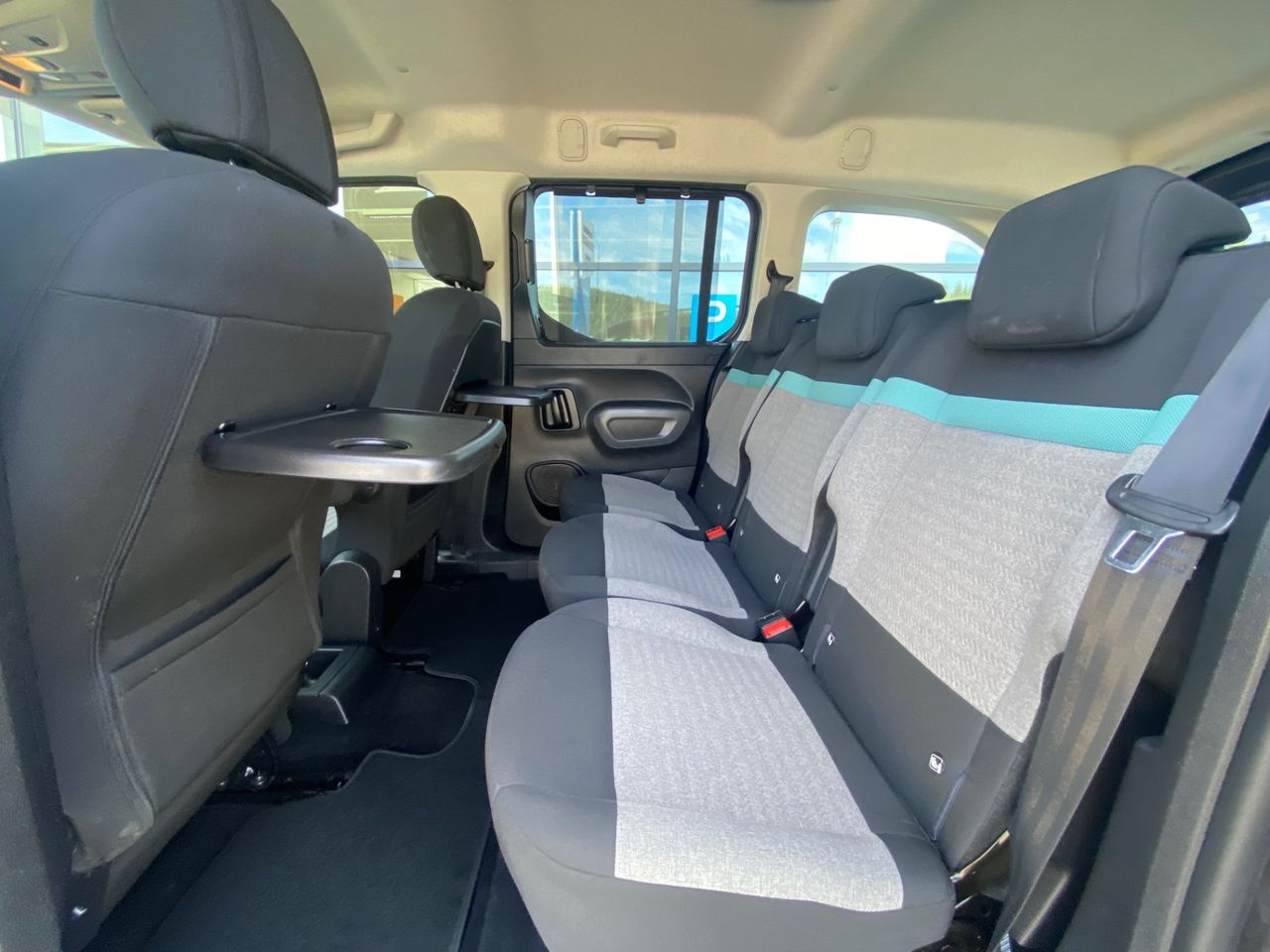 Zunanja slika - Citroën Berlingo - Feel XL VELIKOST 1.5 BHDi - 7 SEDEŽEV + KAMERA - 9