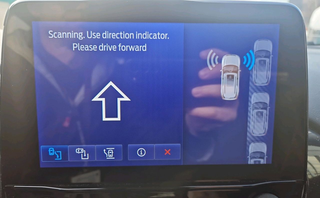 Zunanja slika - Ford Puma - ST-Line 1.0 EcoBoost AVT7-SLO-1.L-LED-NAVITEMP-KAM - 17