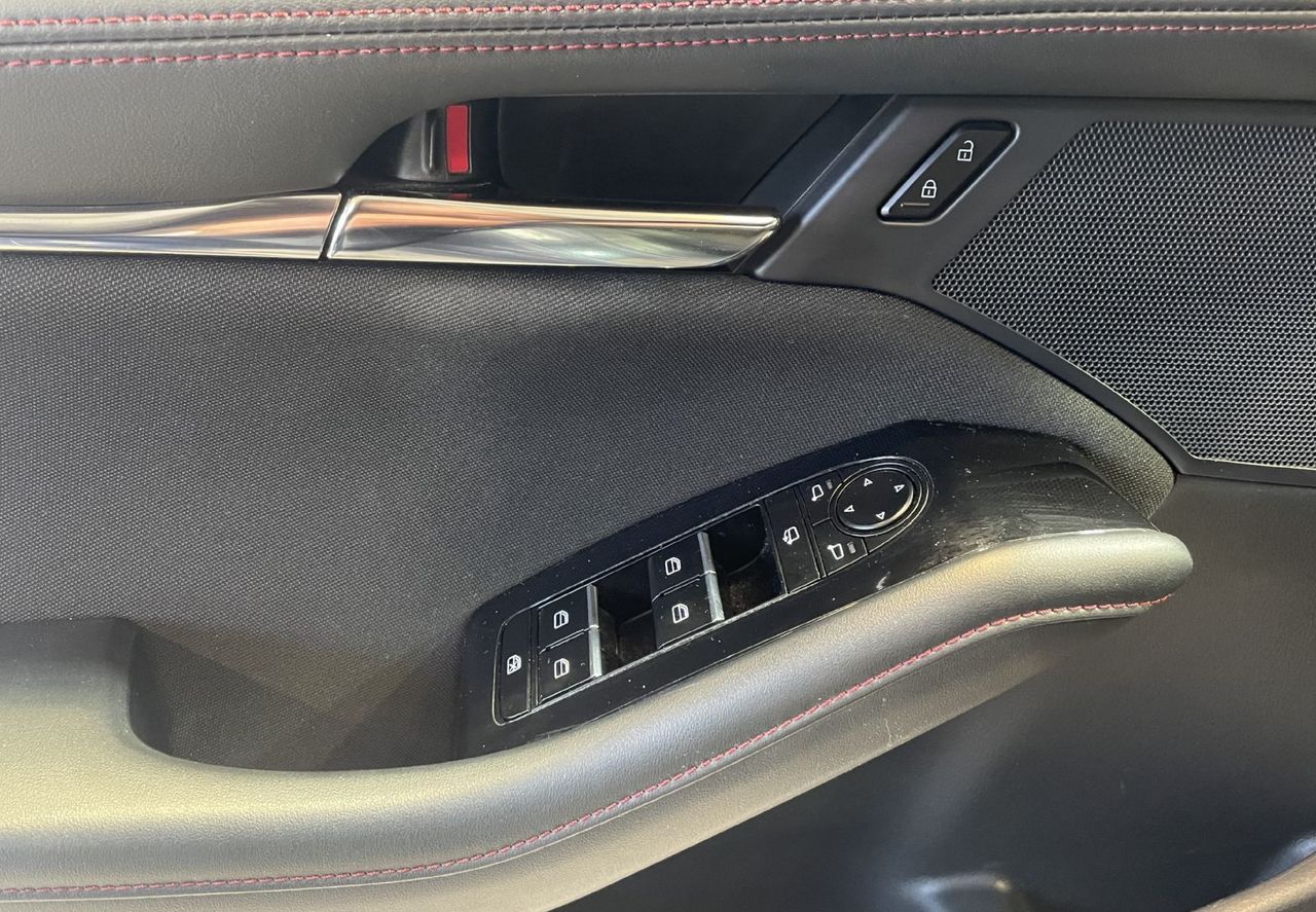 Zunanja slika - Mazda Mazda3 - HEAD UP-KEYLESS-VIRTUAL-NAVIGACIJA-KAMERA-ACC-LED - 15