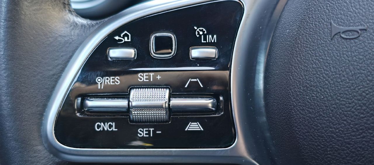 Zunanja slika - Mercedes-Benz C-Razred - C 220 d 4MATIC-ACC-CAMERA-HIGH LED-KOT NOV- - 19