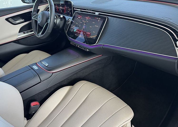 Zunanja slika - Mercedes-Benz E-Razred - 220d-AUT-AVANTGARDE-DISTRONIC-NAVI-LED-PREMIUM - 8