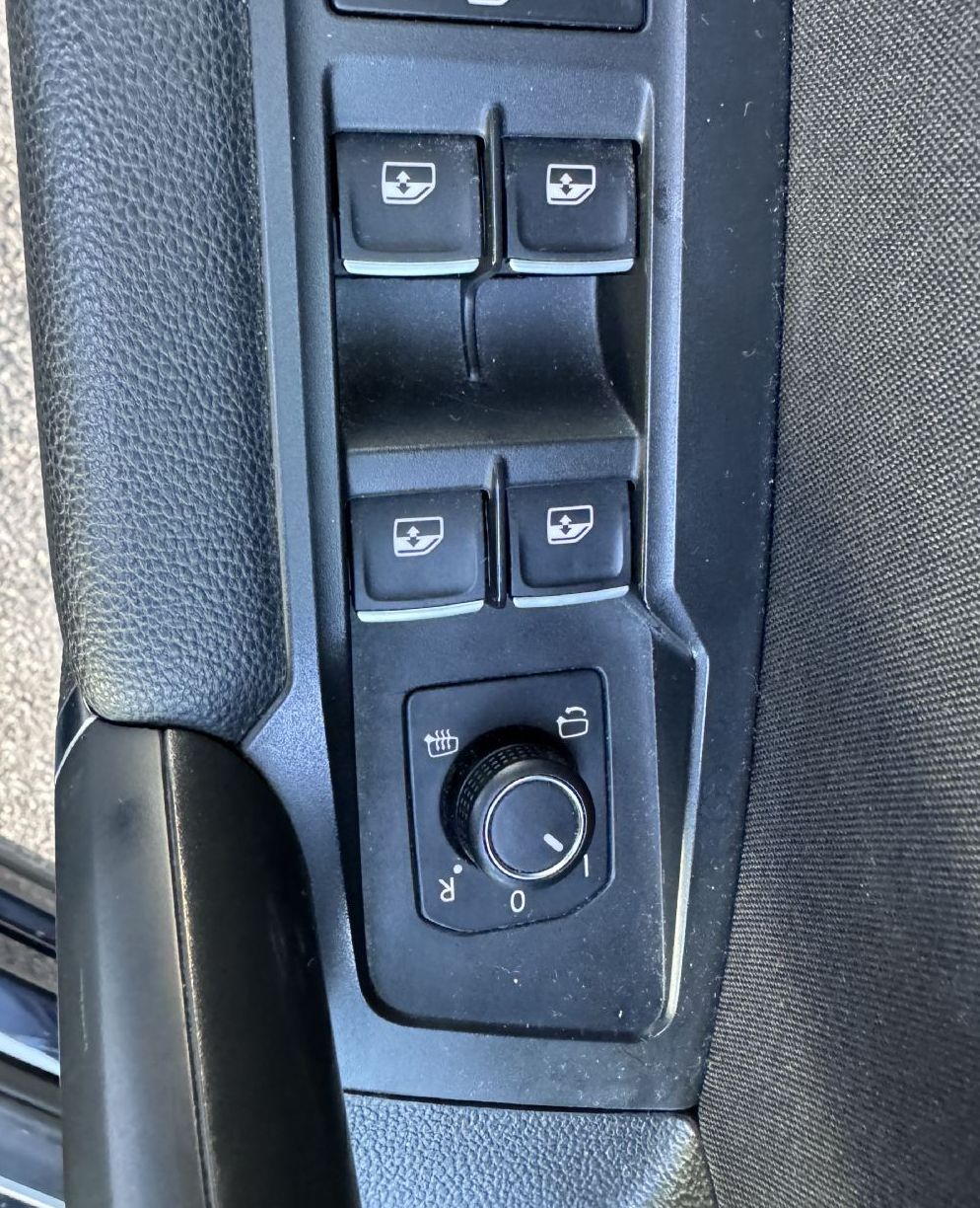 Zunanja slika - VW Tiguan Allspace - 4X4-HIGHLINE-VEBASTO-KAMERA 360-VIRTUAL-LED-RADAR - 11