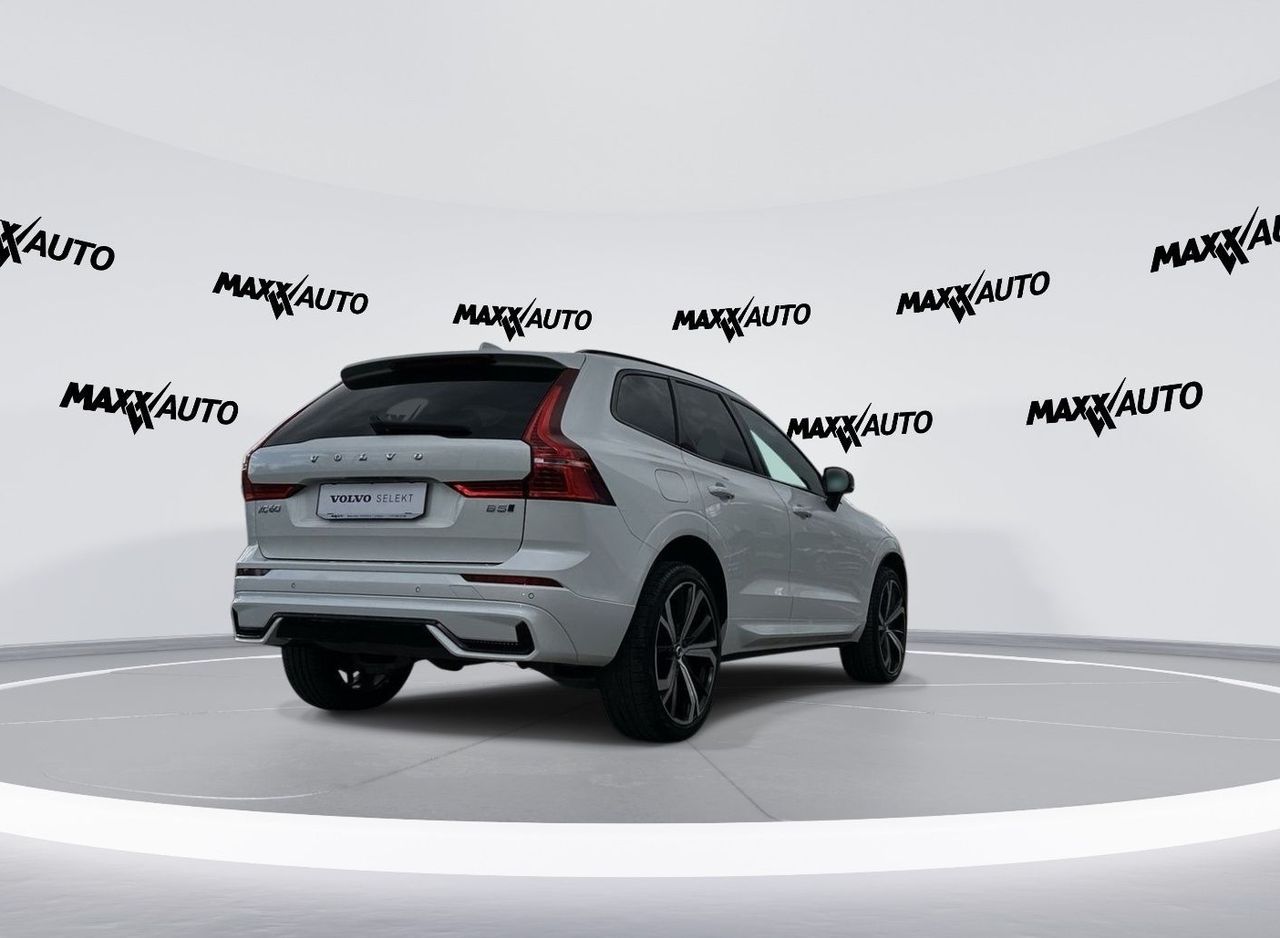 Zunanja slika - Volvo XC60 - B5 D Ultimate Dark AT AWD - 7