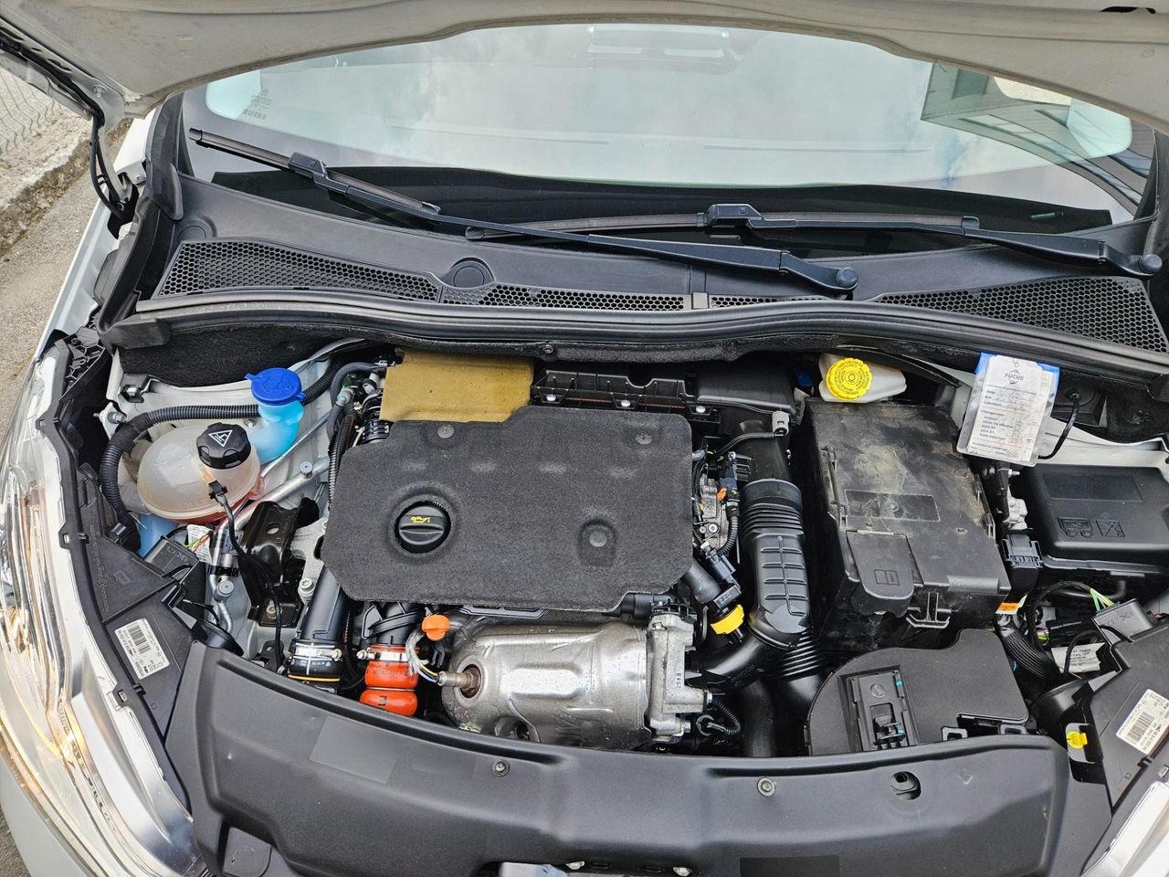 Zunanja slika - Peugeot 208 - 1,5 BlueHDi 100 S&S - Premium Pack - 12