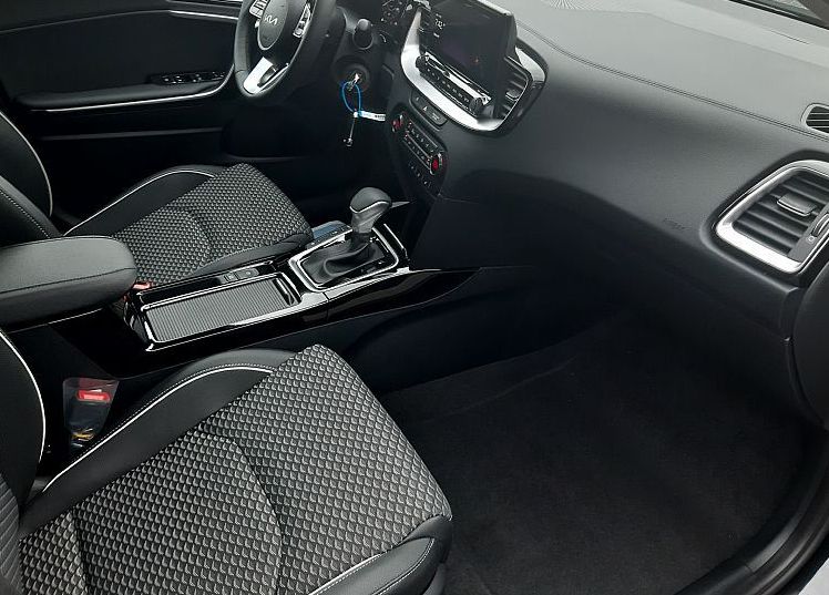 Zunanja slika - KIA XCeed - 1.6 T-GDi EX WAY ISG.7DCT 110 kW - 9