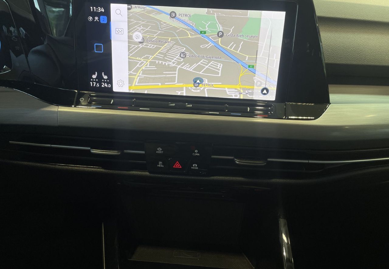 Zunanja slika - VW Golf - Variant VIRTUAL-KEYLESS-HEADUP-ALCANTARA-NAVI-MEMORY-DSG - 7