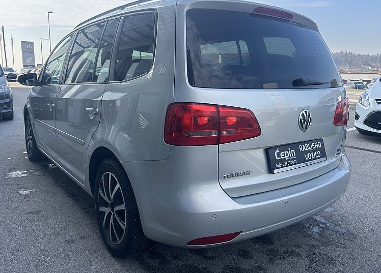 Zunanja slika - VW Touran - | 1.6 TDI | BlueMotion | DSG | HIGHLINE | TOP | - 7