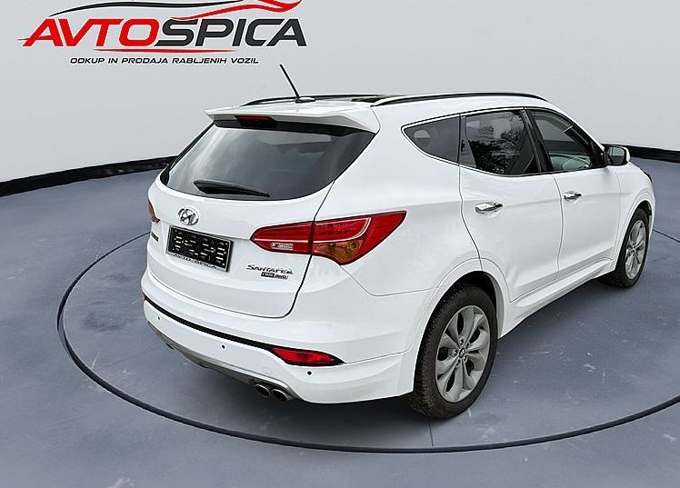 Zunanja slika - Hyundai Santa Fe - 2.2 CRDI PREMIUM 4WD AUTO - NA OBROKE - - 3