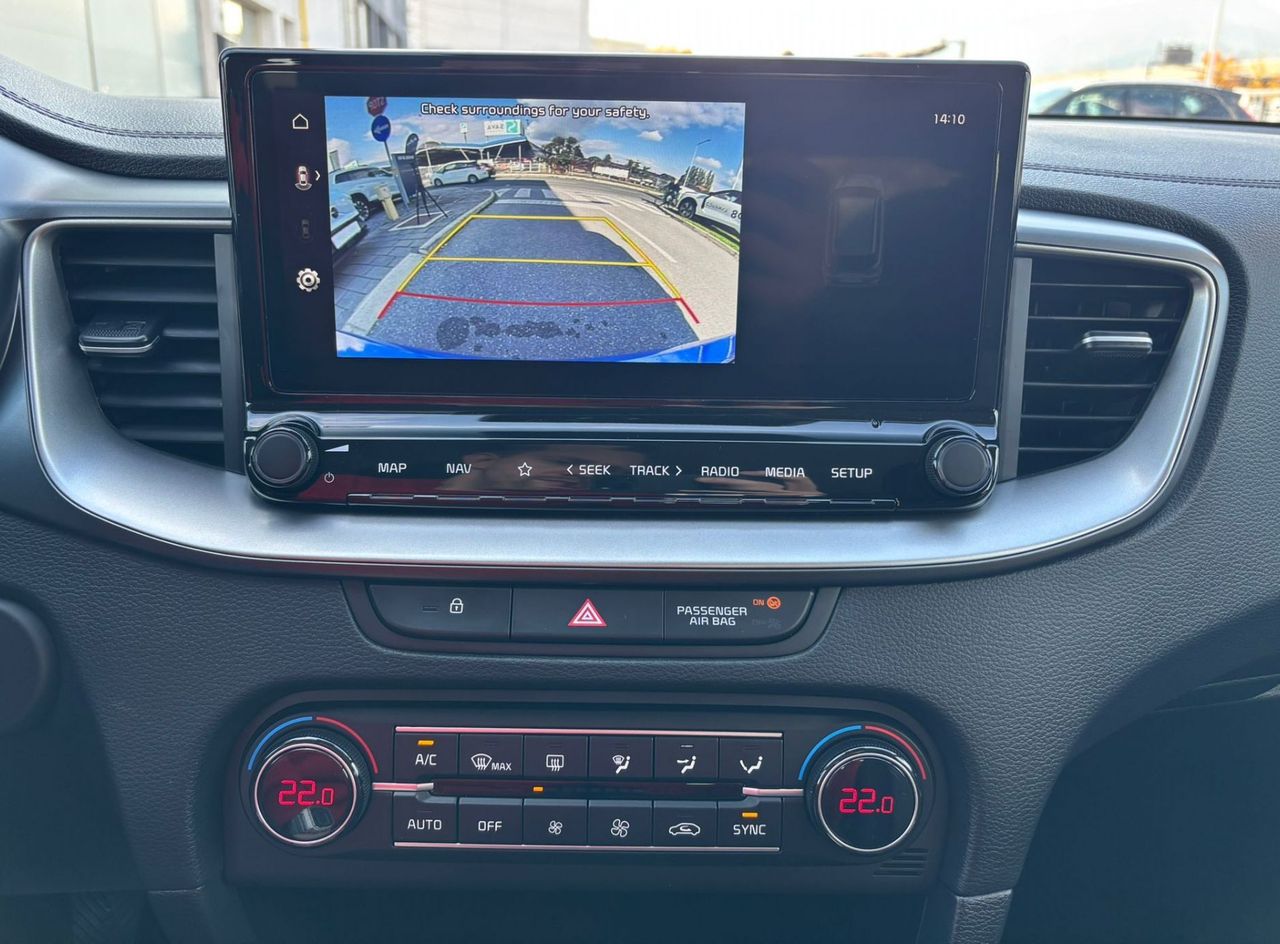 Zunanja slika - KIA Ceed - 1.0 T-GDi LX Champion+ ISG. M T 74 kW - 17