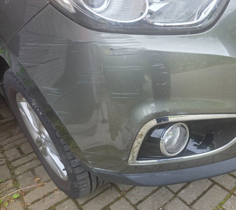 Slika poškodbe - Hyundai ix35 - 4WD 2,0 Comfort - 4