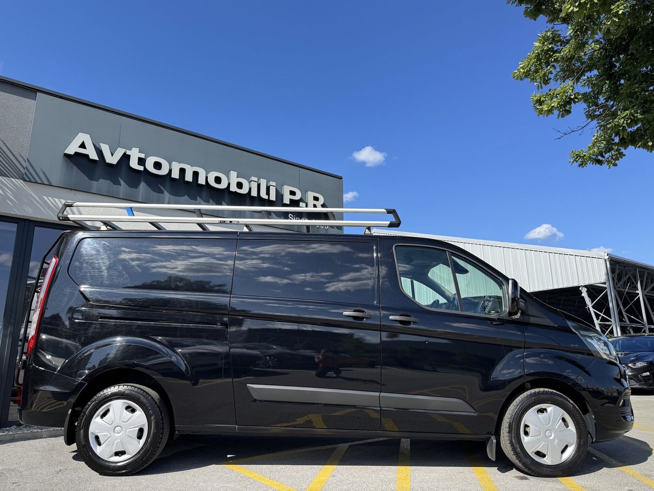 Zunanja slika - Ford Transit Custom - Trend L2H1 320 2.0D-130KM M6 - 5