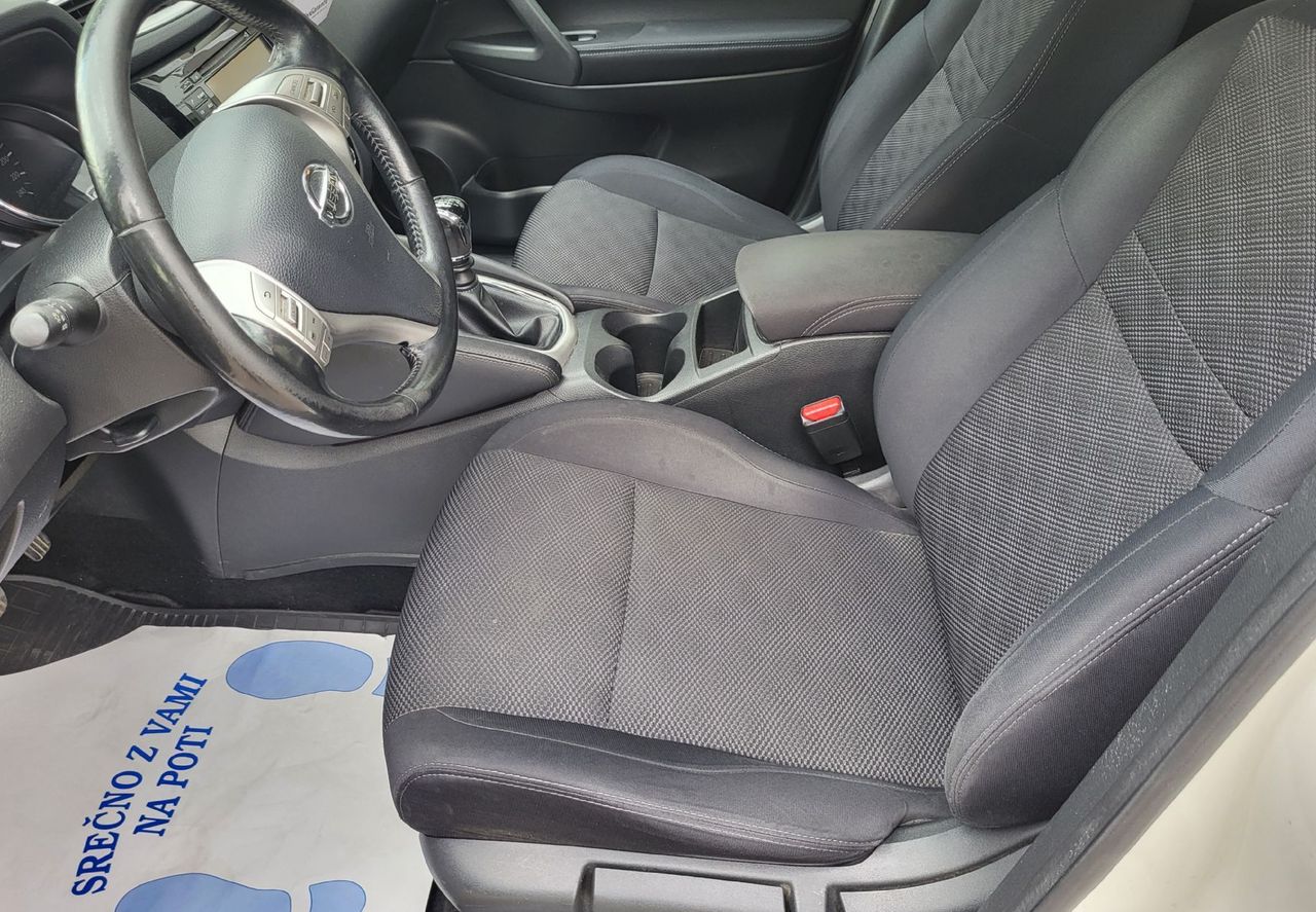Zunanja slika - Nissan Qashqai - 1.5 DCI 360 navi-pdc-kamera-alu-acc-tempom-servis - 6