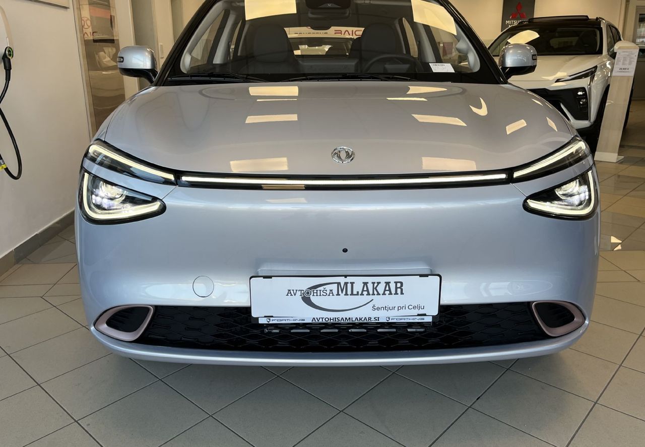 Zunanja slika - Dongfeng Box - 42.3 kWh 70 kW - NA ZALOGI - - 2