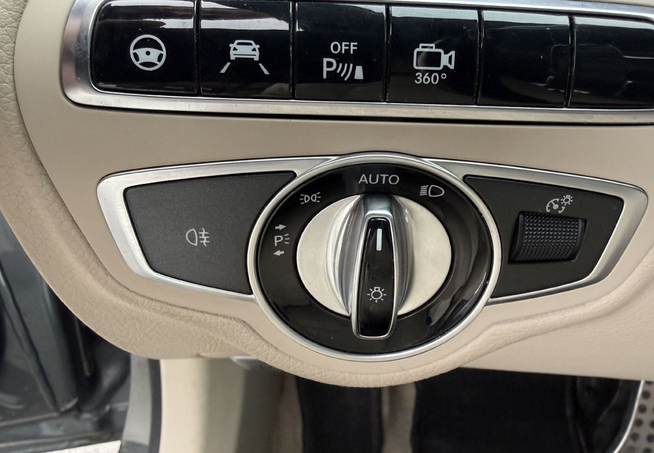 Zunanja slika - Mercedes-Benz C-Razred - C220d AMG Line PANO-LED-MEMORY-BURMEISTER-TV-360 - 12