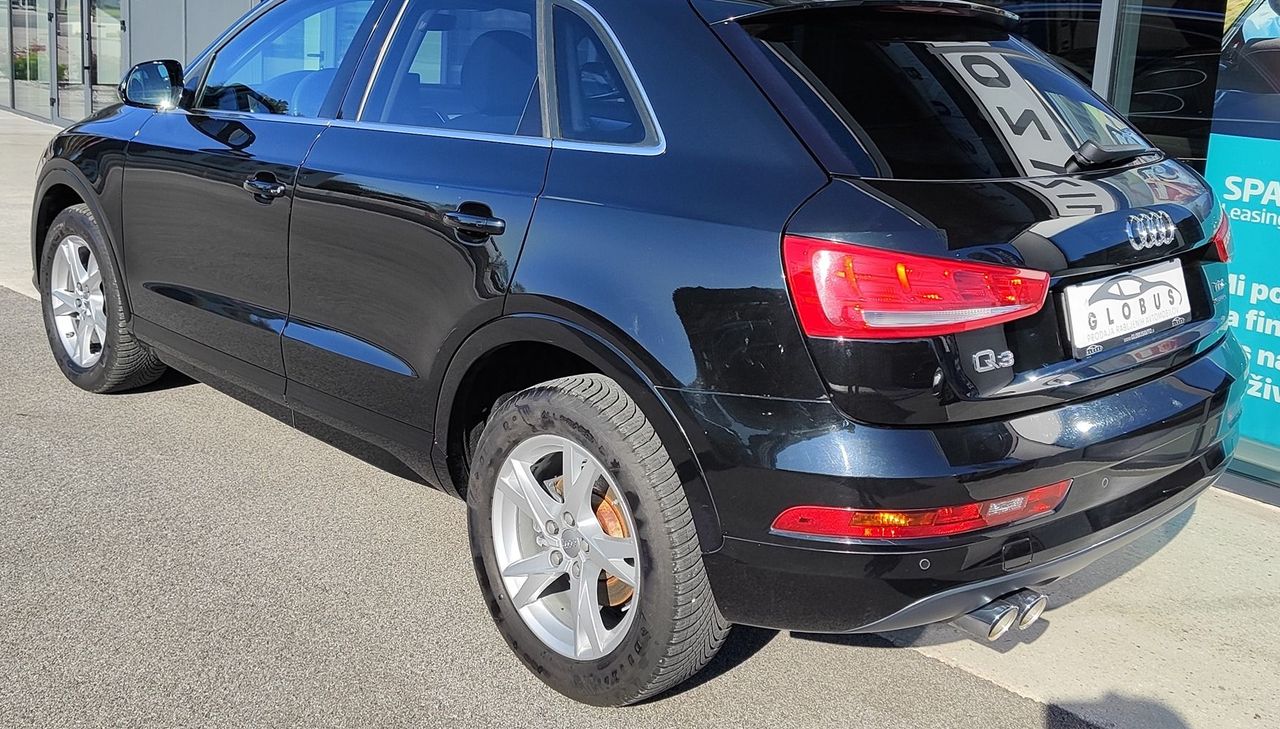 Zunanja slika - Audi Q3 - 2.0 TDI quattro S tronic 150  Sport keyless go - 10