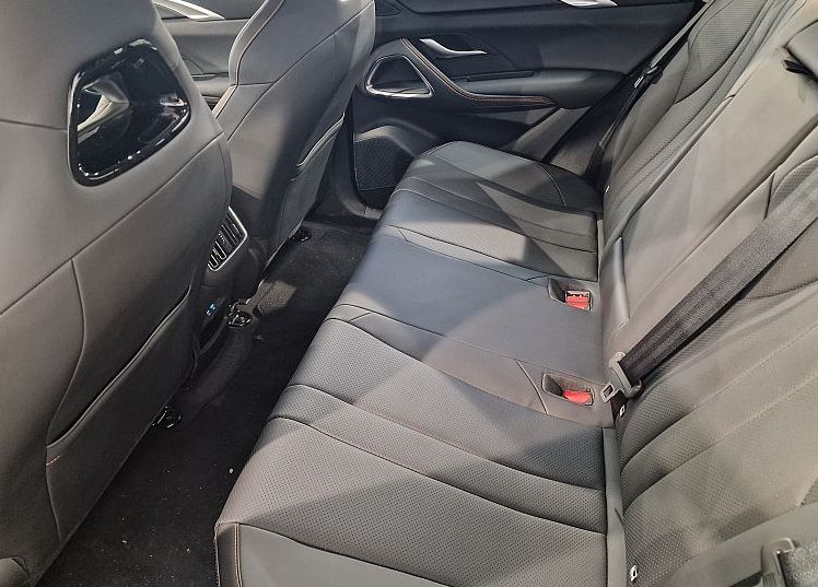 Zunanja slika - BYD Sealion 5 - DM-i DESIGN PHEV - skupni doseg 1016 km - 8