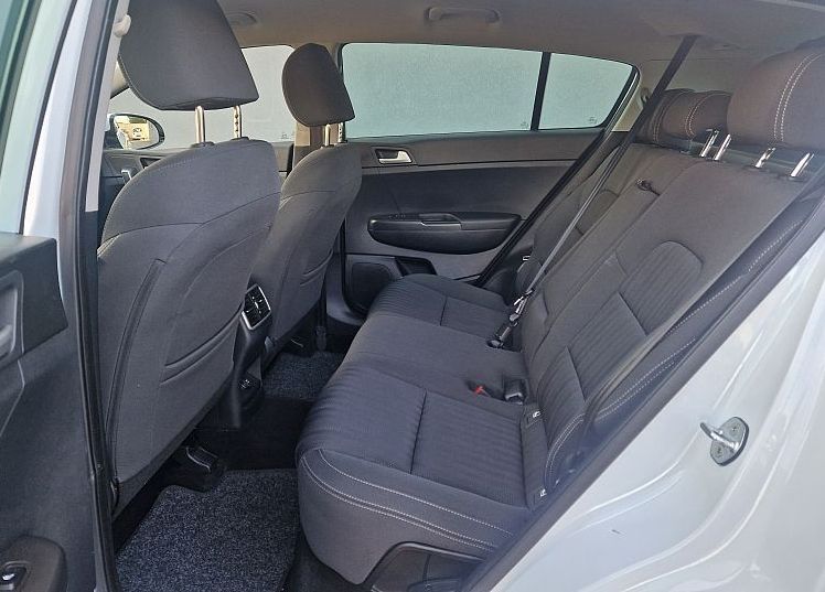 Zunanja slika - KIA Sportage - 1.7 CRDi LX City. 6M T-SLO-1.LASTNIK-KAMERA.... - 9