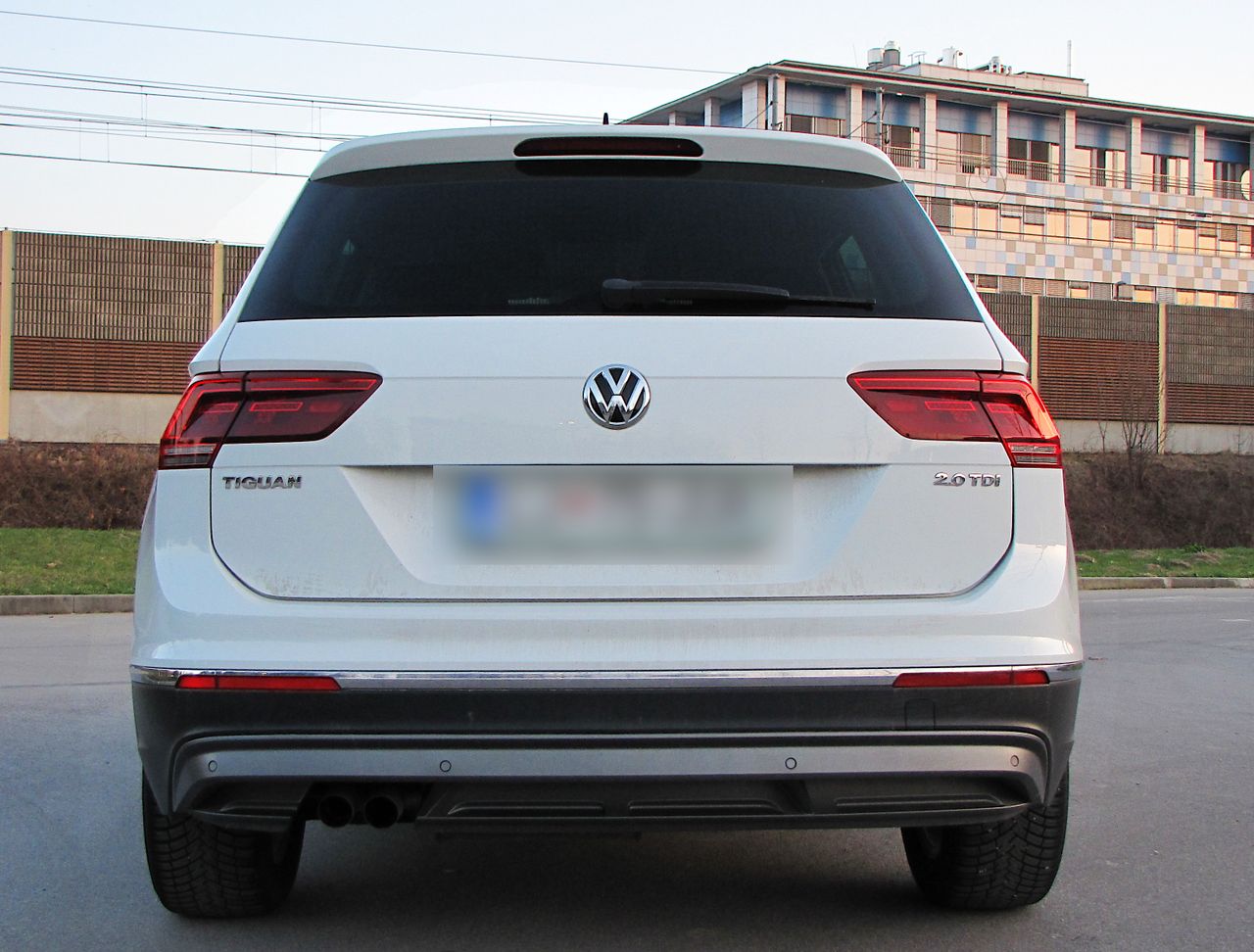 Zunanja slika - VW Tiguan - 2,0 TDI BMT Highline - 3