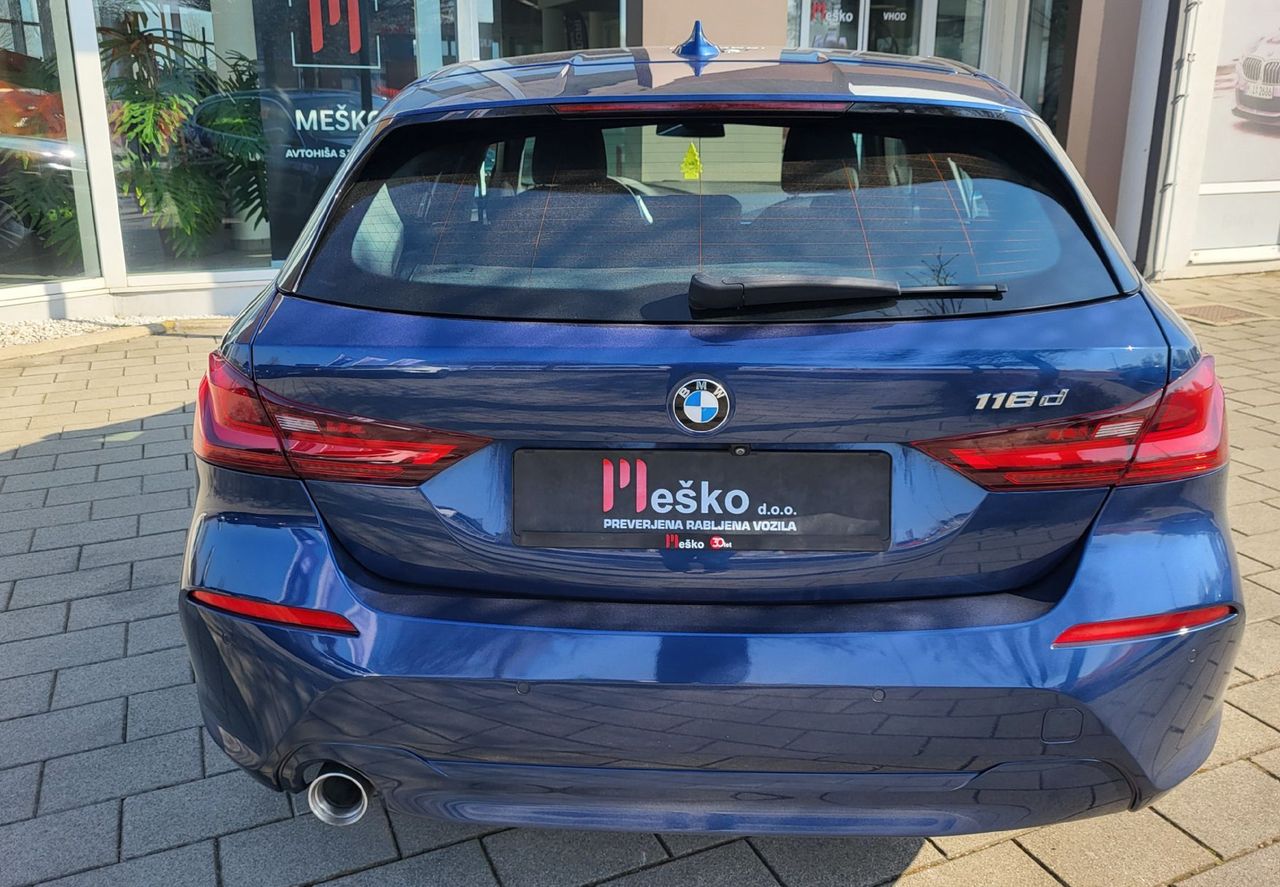 Zunanja slika - BMW Serija 1 - : 116d AUT navi-alu-pdc-kamera-servisiran-virtual - 5