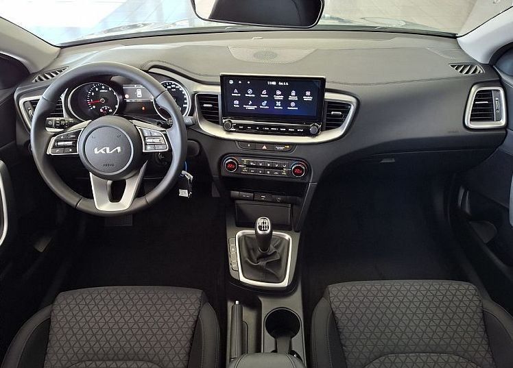 Zunanja slika - KIA Ceed - SW 1.5 T-GDi LX Champion+ M T 103 kW. VEČ BARV - 8