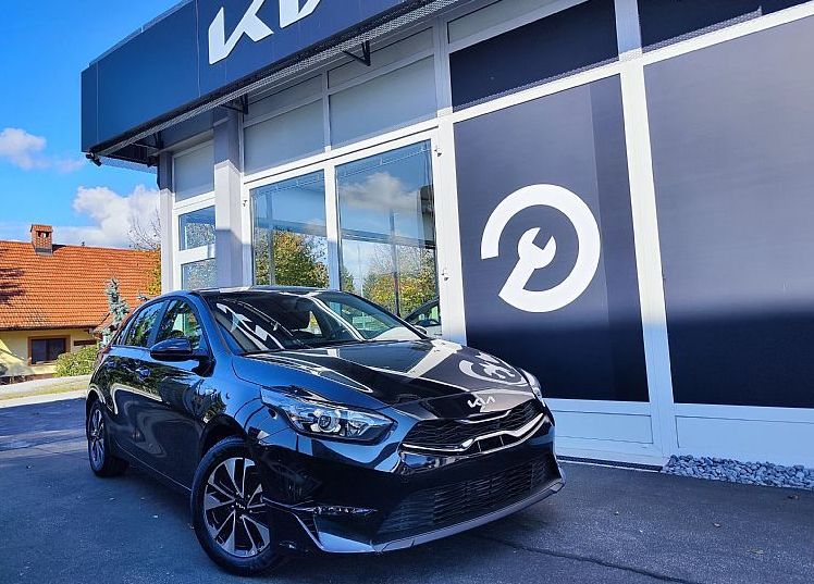 Zunanja slika - KIA Ceed - 1.0 T-GDi LX Champion+ ISG. M T 74 kW - 1