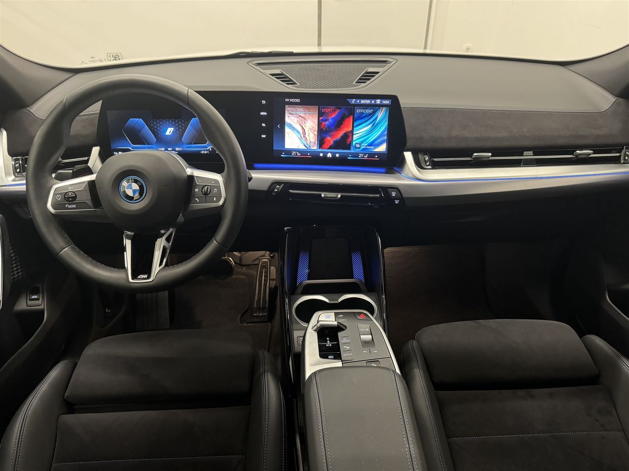 Zunanja slika - BMW iX - 2 eDrive20 - 6