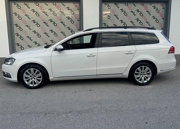 Zunanja slika - VW Passat - Variant 2.0 TDI BlueM.Tech. Comfortline Tempomat Pdc Navi - 5