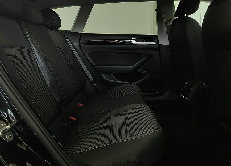 Zunanja slika - VW Arteon - Shooting Brake 2.0TDI-150KM-DSG-VIRTUAL-FULLED-18C-ACC-117 - 13