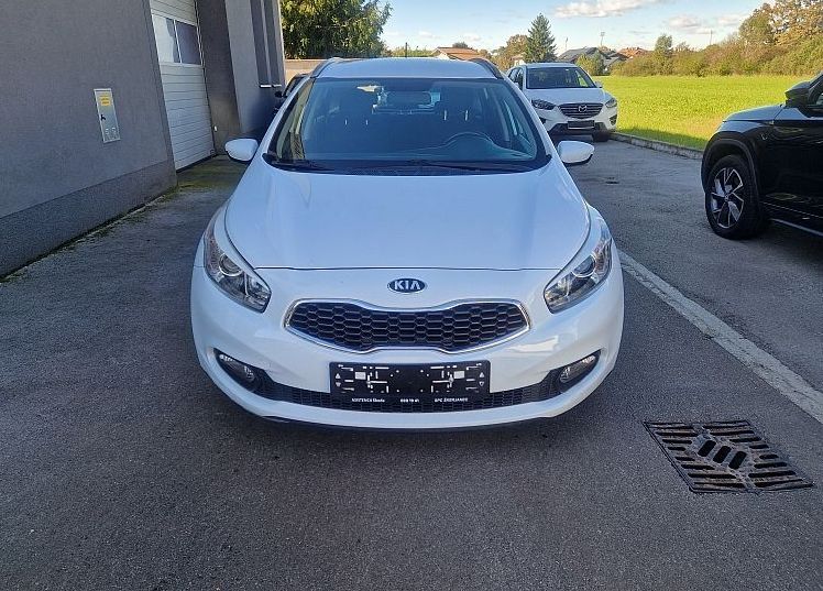 Zunanja slika - KIA Ceed - SW 1.4 CVVT 100 KM LX Urban - 2