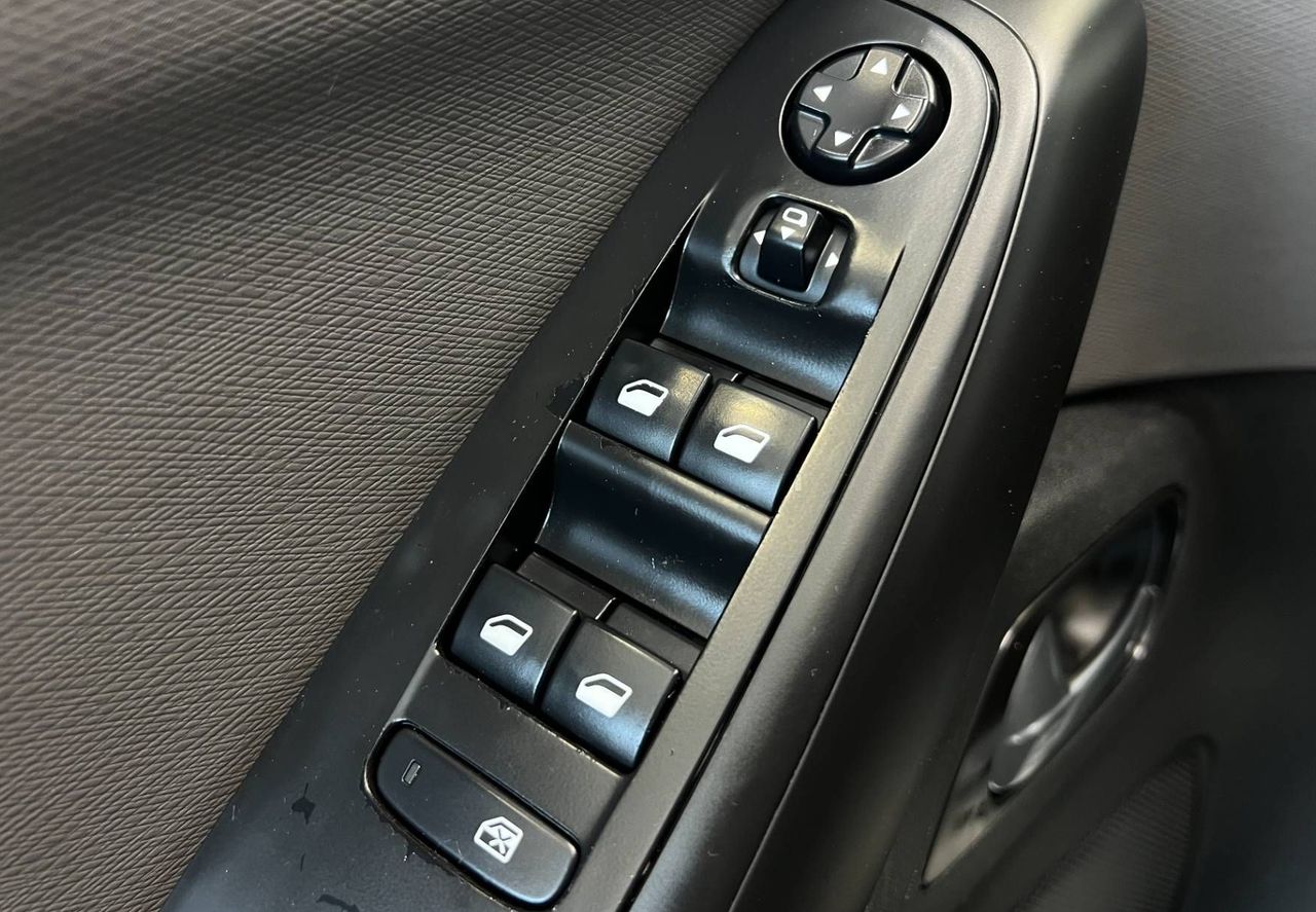 Zunanja slika - Citroën C4 - Picasso 1.6HDI-100KM-LED-PDC-TEMP-DIGI-KLIMA-HIT-KREDIT... - 20