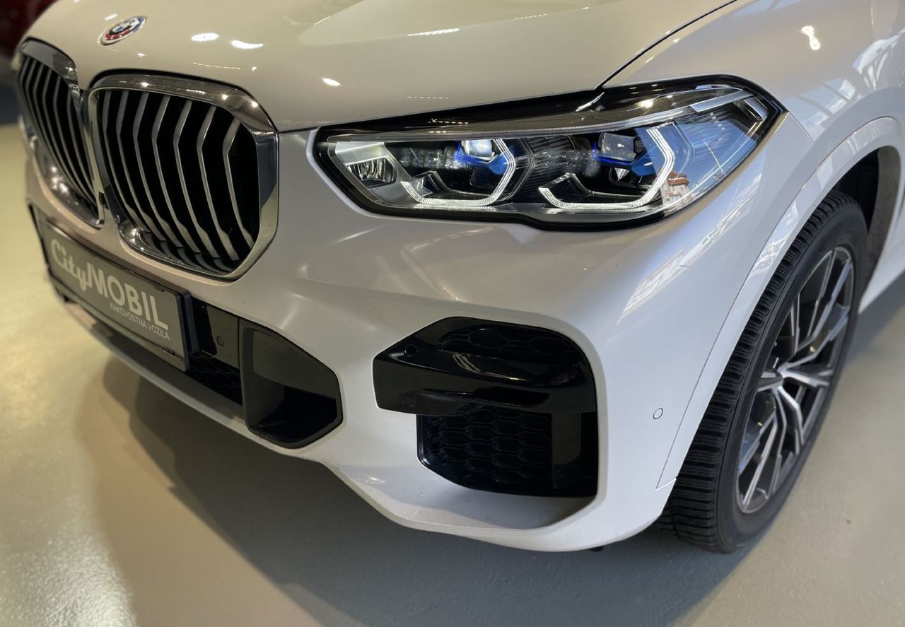 Zunanja slika - BMW X5 - serija : 4.0i-1.LAST.-HEADUP-PANORAMA-VIRTUAL-MEMORY-LED - 5