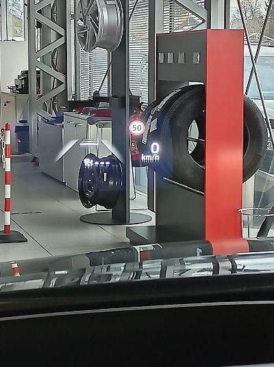 Zunanja slika - Nissan Qashqai - 1.3 DIG-T Mild Hyb.158 2WD X-Tr.N-DESIGN+COMFORT - 12